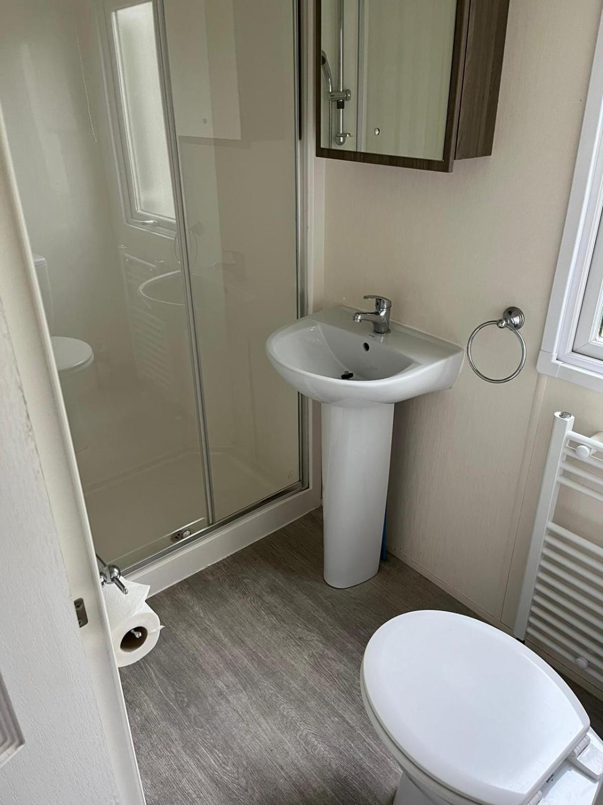 Ascot Otel Tosside Dış mekan fotoğraf