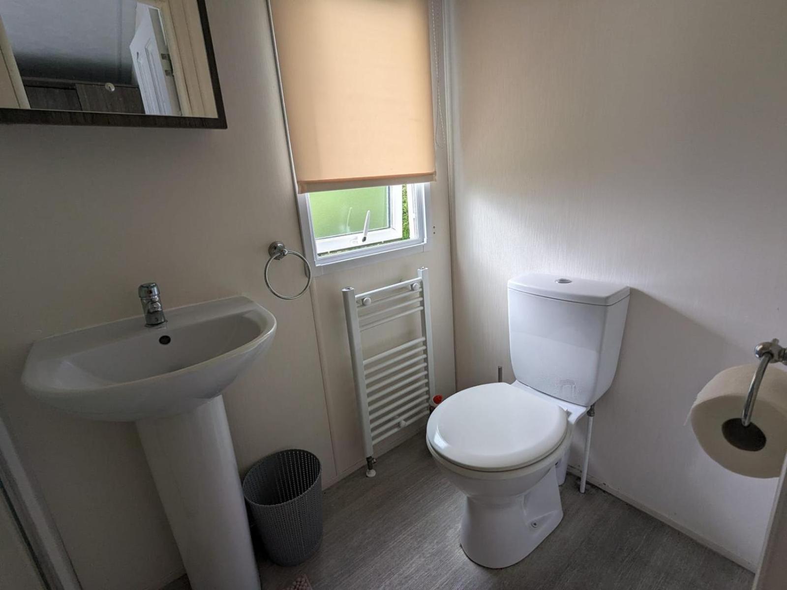 Ascot Otel Tosside Dış mekan fotoğraf